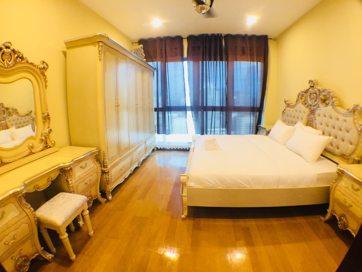 Regalia Suites By Ihost Kuala Lumpur Eksteriør billede