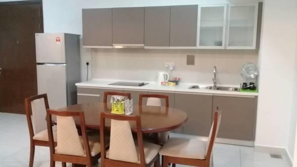 Regalia Suites By Ihost Kuala Lumpur Eksteriør billede