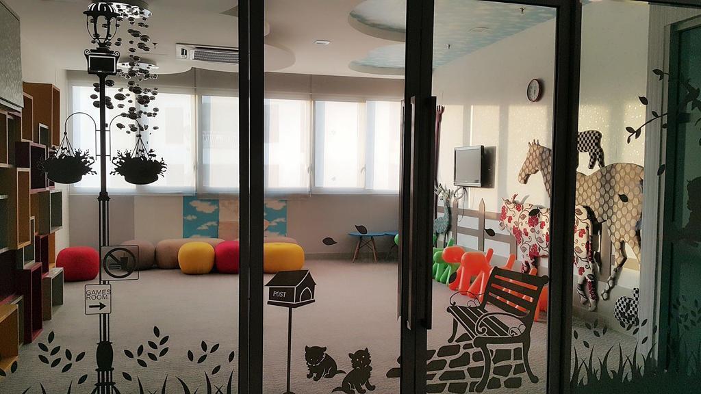 Regalia Suites By Ihost Kuala Lumpur Eksteriør billede